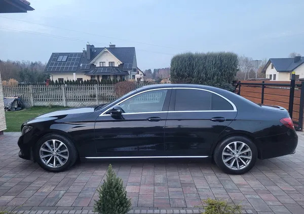 mercedes benz Mercedes-Benz Klasa E cena 89900 przebieg: 179000, rok produkcji 2016 z Piastów